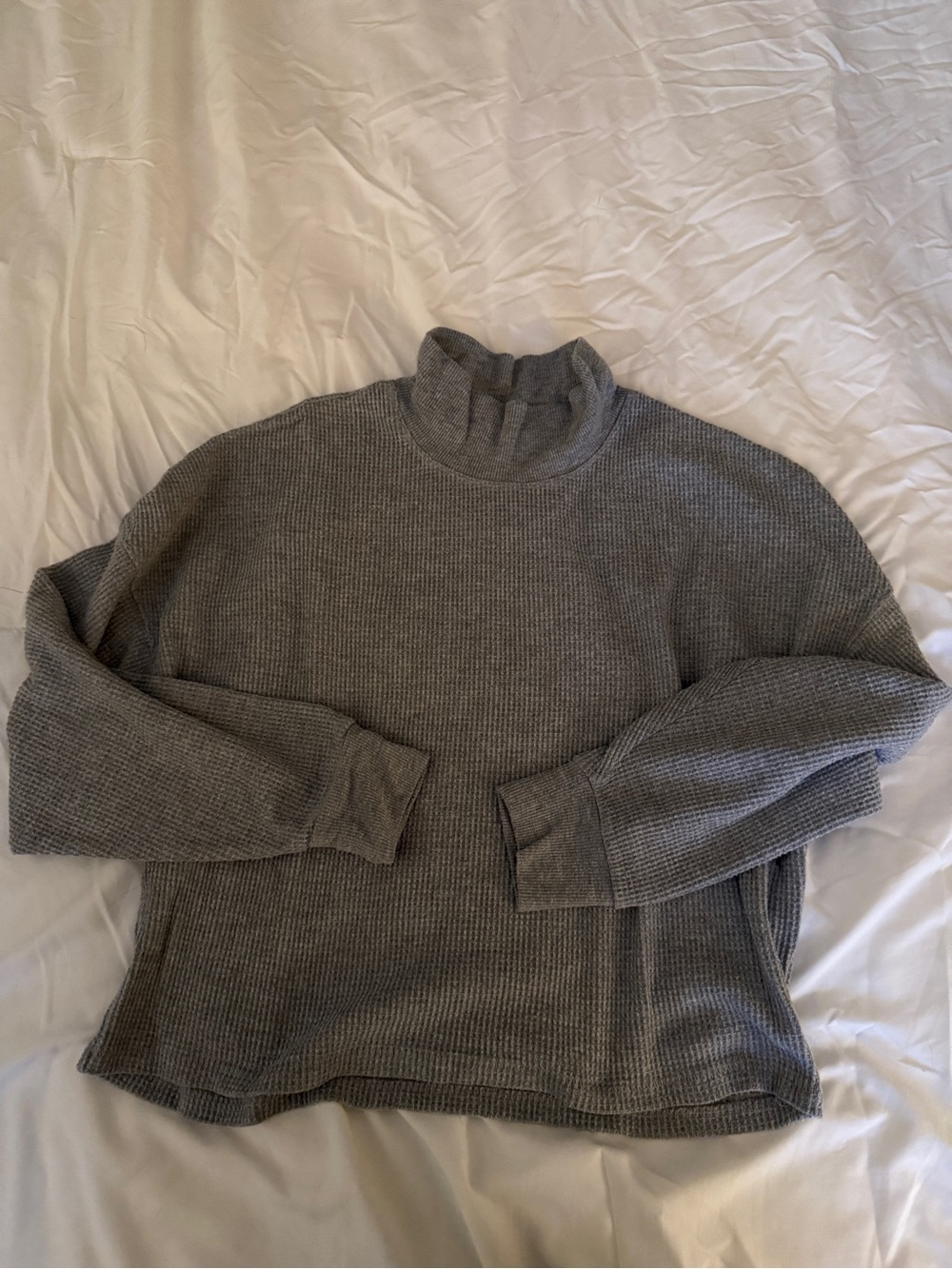 Abercrombie & Fitch Gray Waffle Knit Mock Turtleneck Sweater